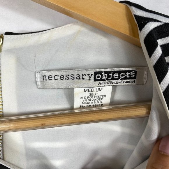 Necessary Objects Striped Scallop Crop Top Size M Black - Picture 5 of 10